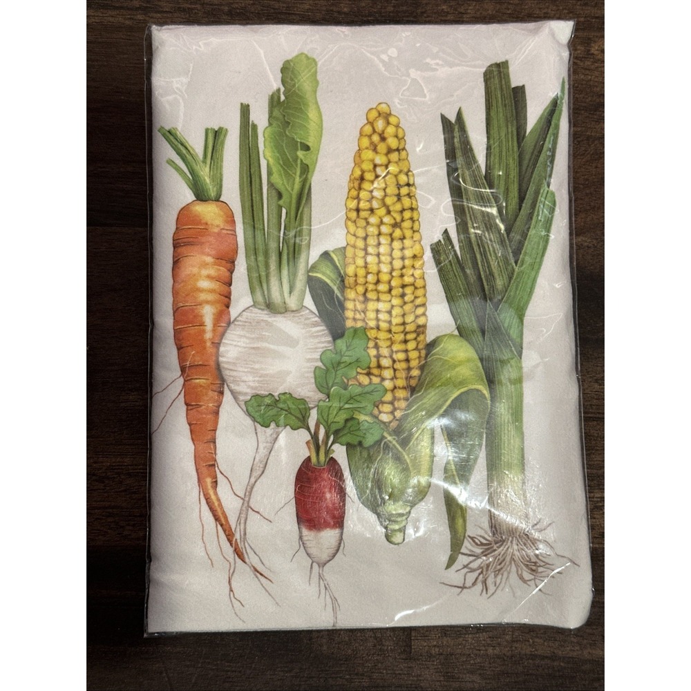 Mary Lake-Thompson GARDEN VEGGIES Flour Sack Kitchen Towel 30"x30" NWT